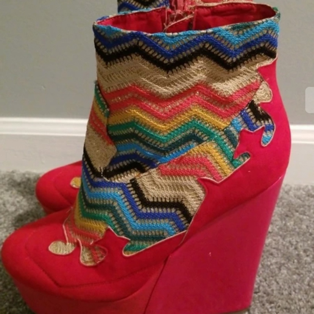 Booties - Picture 3 of 6